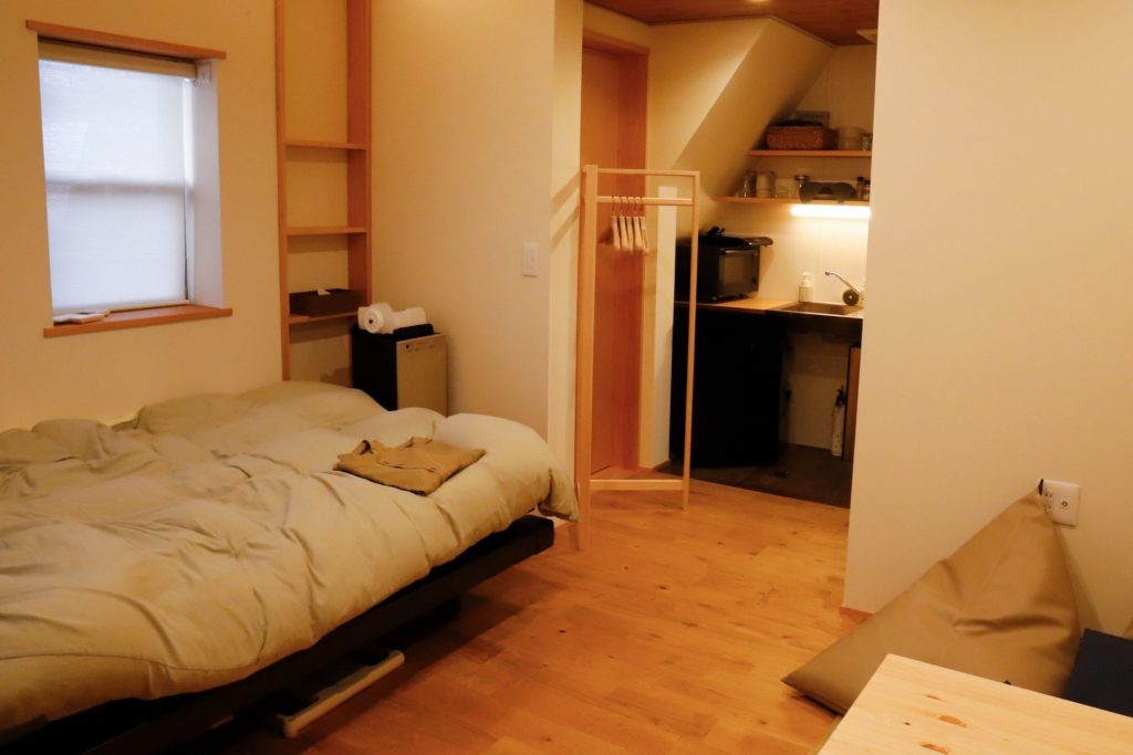 【2025年度】紀州材補助金で木製・無垢材家具を安く購入!オフィスや店舗什器を検討中の方必見 https://mokuharu.jp/app/wp-content/uploads/2024/12/a4ac0da53cced3dedf977ad9a726d67b.jpg 【2025年度】紀州材補助金で木製・無垢材家具を安く購入!オフィスや店舗什器を検討中の方必見