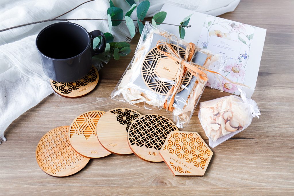 センスのいい企業ノベルティ｜小ロット1点～OKのオリジナルコースターなど人気事例を紹介