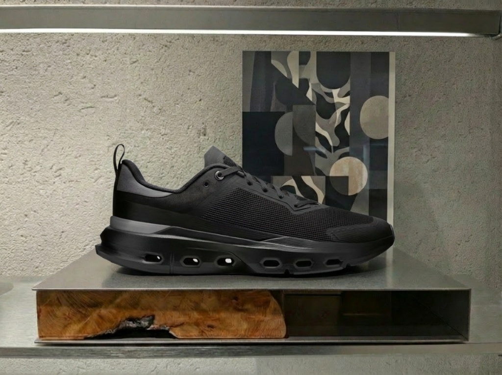 商品棚・ディスプレイ台のオーダーメード事例 | オシャレな陳列を叶える【木製の店舗什器】